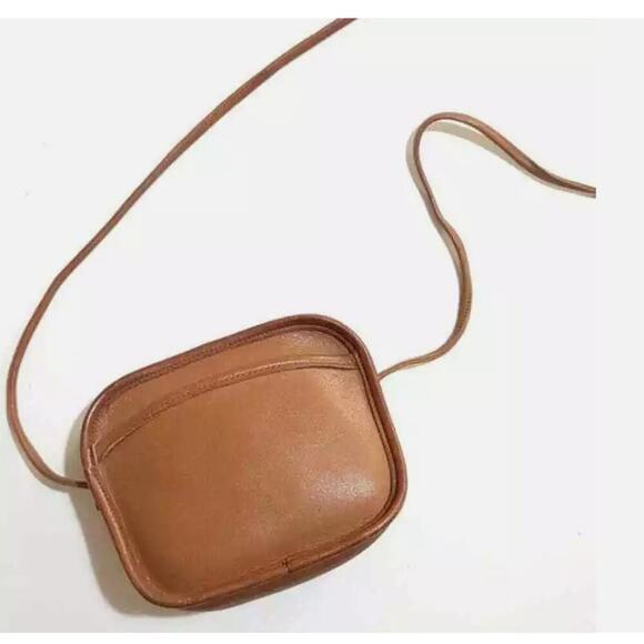 Sold/Coach Hadley 9935 British Tan Crossbody Bag - Picture 2 of 9